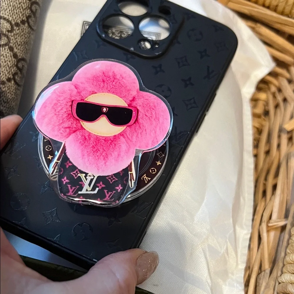 Phone Stand Pink Flower Accessory - Picture 5 of 6